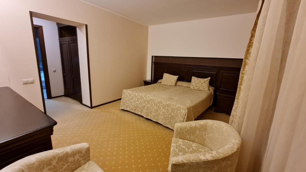 Apartment 2305 Hotel Alpin Poiana Brasov Buitenkant foto